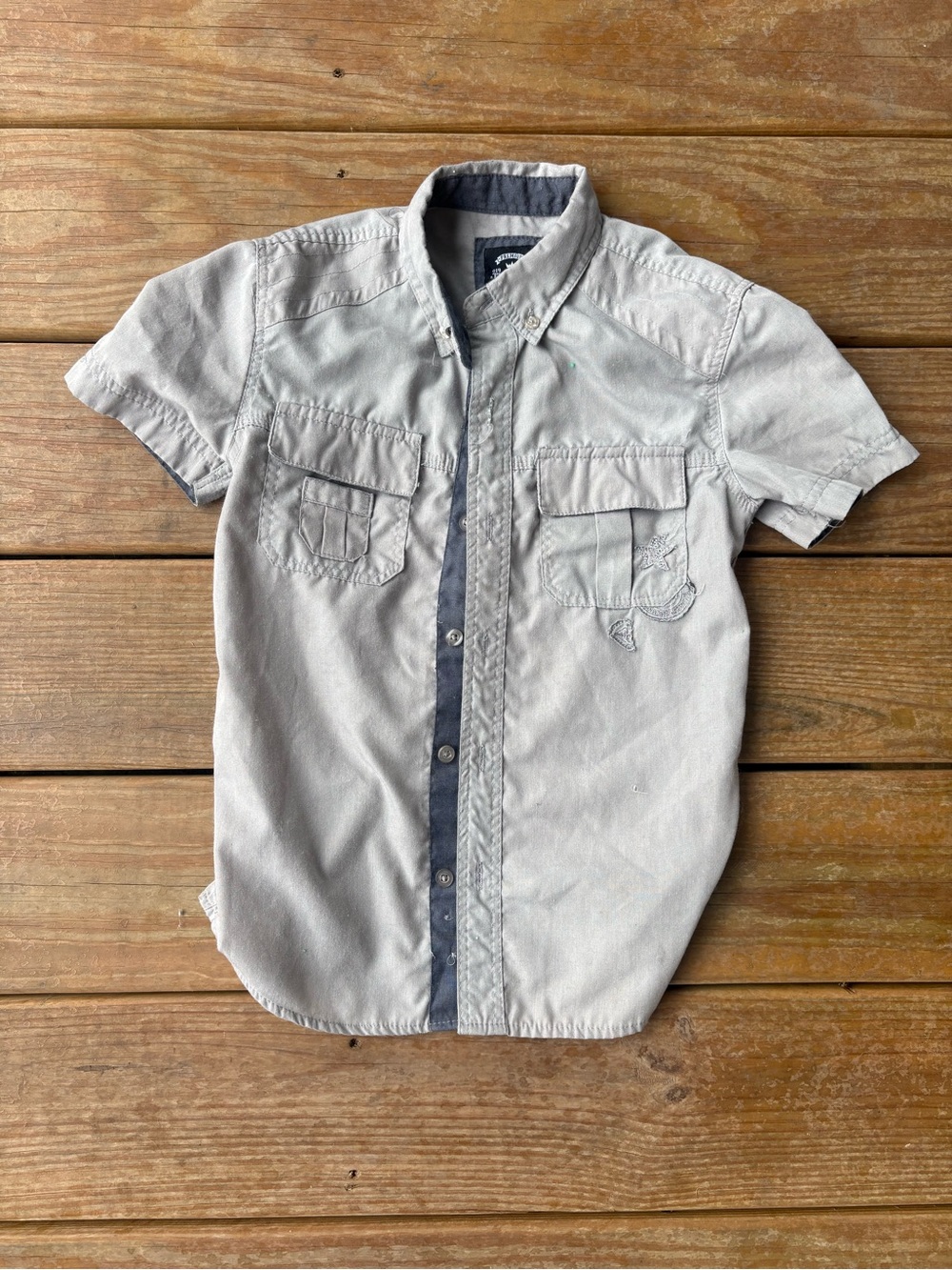 Boys' Short-Sleeve Button-Down Shirt in Light Gray by Gymboree